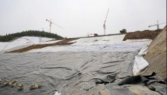 内蒙古锡林郭勒：六成区域划入红线 草原上不再