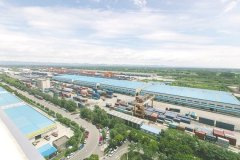 成都：铁路沿江班列推动日韩铁海联运常态化