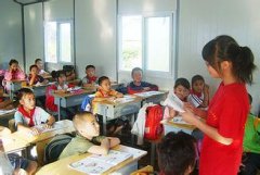今年江西省将安排3万高校毕业生到中小幼任教