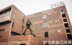 四川美术学院迎史上最大规模展览