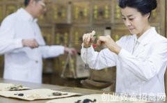 北京坚持中西医并重救治境外输入病例