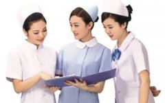 河南省给支援湖北“白衣天使”送关爱
