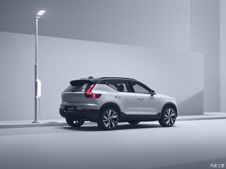 沃尔沃亚太 沃尔沃XC40新能源 2021款 基本型
